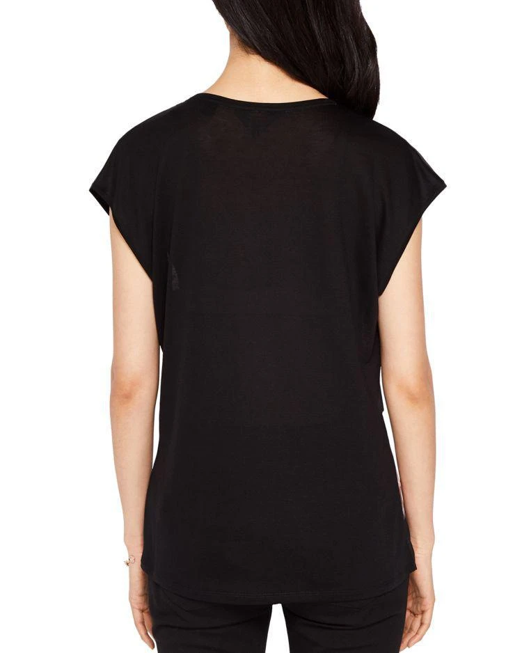 商品Ted Baker London|Ted Baker Stevia Chelsea V-Neck Tee,价格¥489,第2张图片详细描述