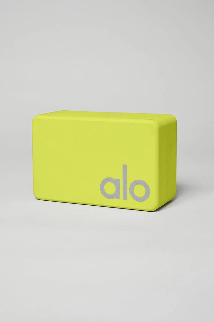 商品Alo|Uplifting Yoga Block - Highlighter/Silver,价格¥231,第2张图片详细描述