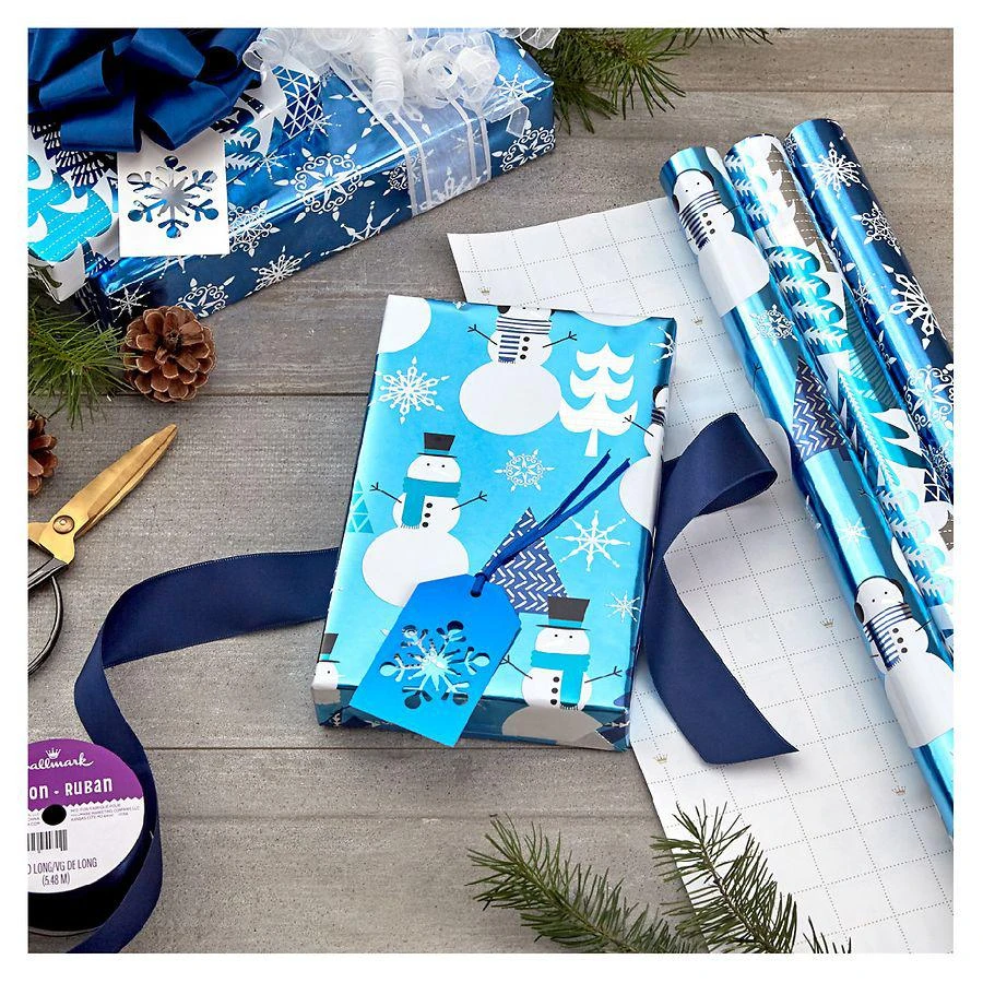 商品Hallmark|Blue Foil Christmas Wrapping Paper,价格¥112,第3张图片详细描述