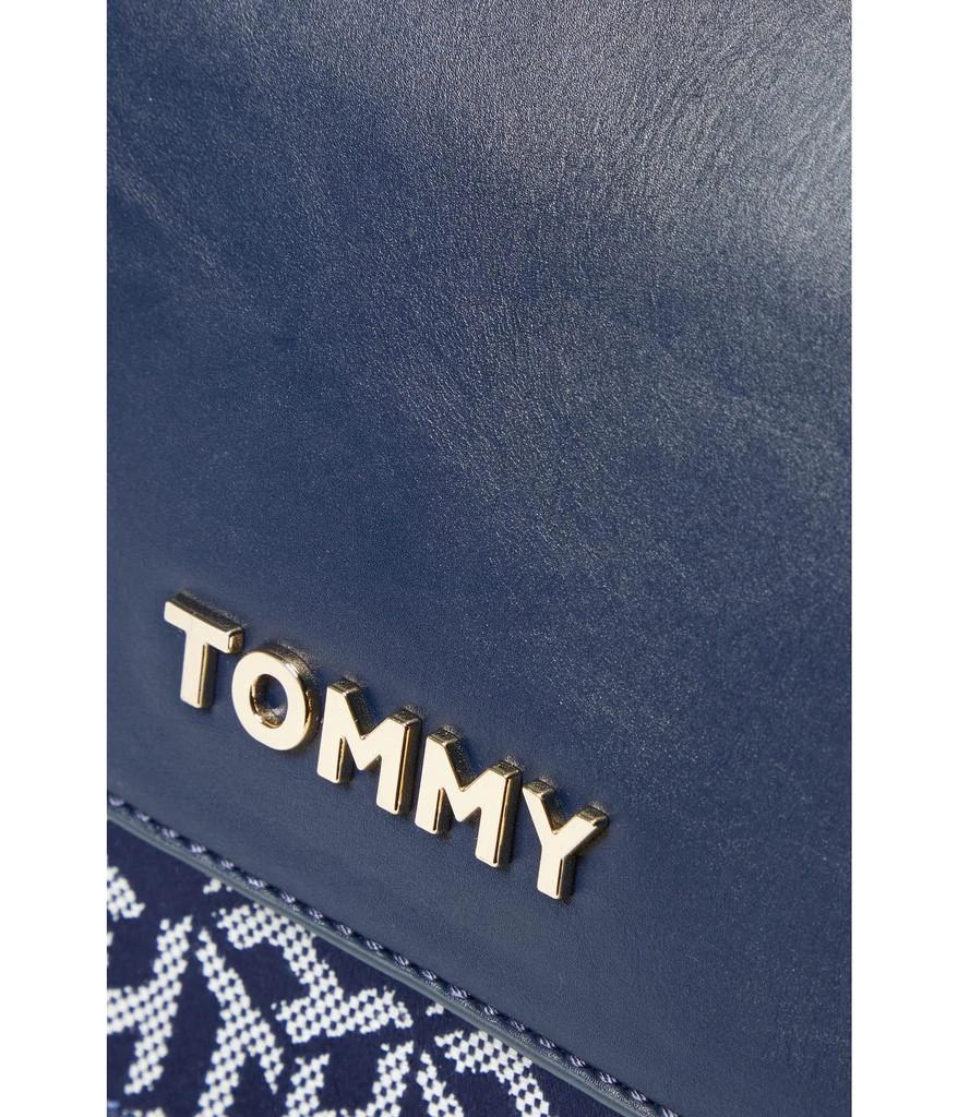 商品Tommy Hilfiger|Nathalie Crossbody Cube Jacquard,价格¥270,第4张图片详细描述