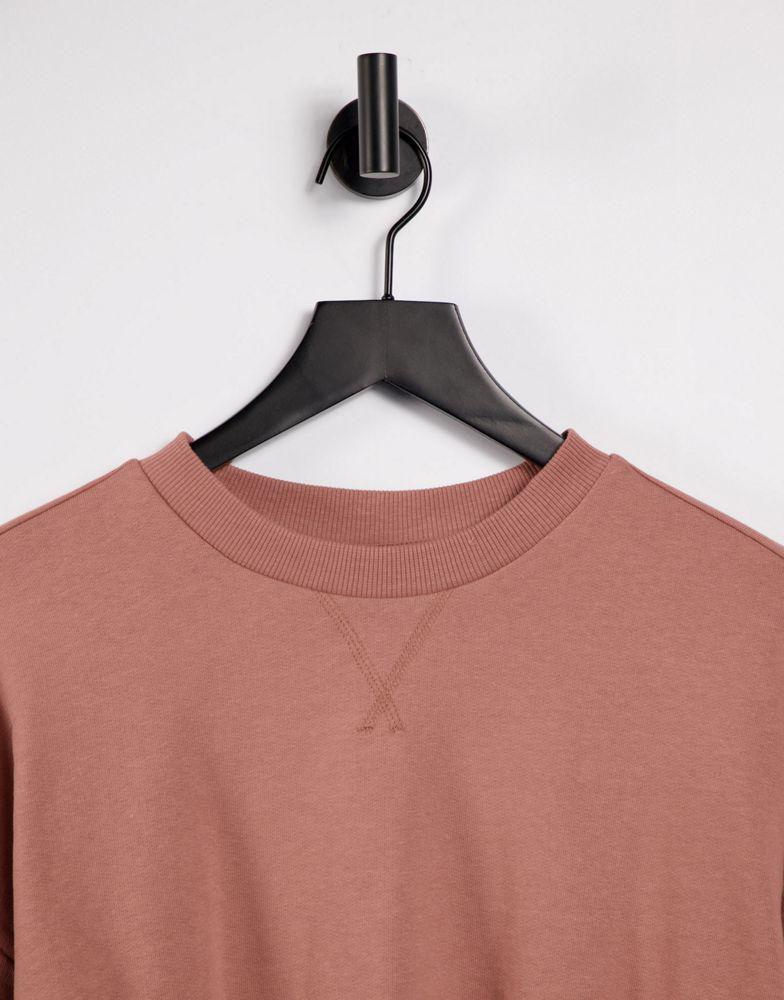ASOS DESIGN crop sweatshirt with raw edge and stitch detail in mauve商品第3张图片规格展示
