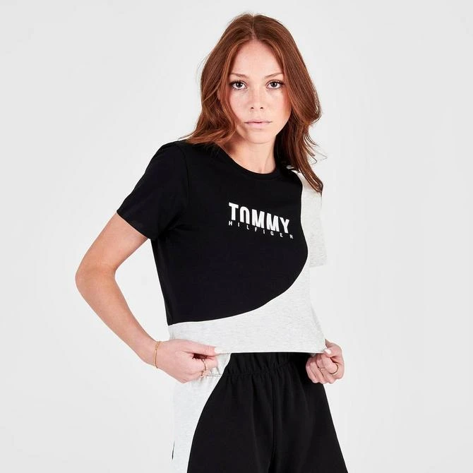 商品Tommy Hilfiger|Women's Tommy Hilfiger Sport Block Cropped T-Shirt,价格¥75,第3张图片详细描述