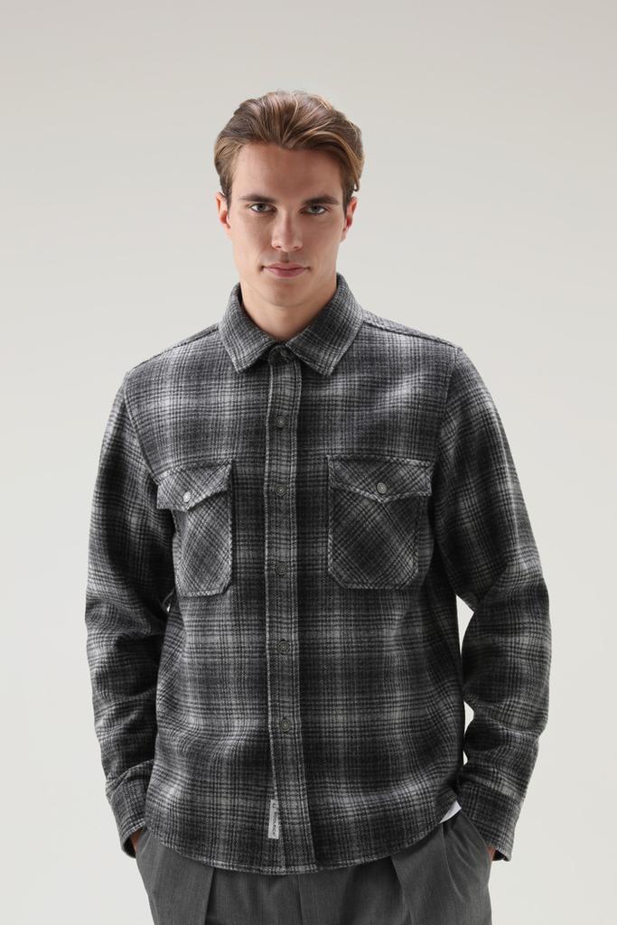 商品Woolrich|Alaskan Overshirt in Recycled Melton Wool,价格¥2200,第1张图片