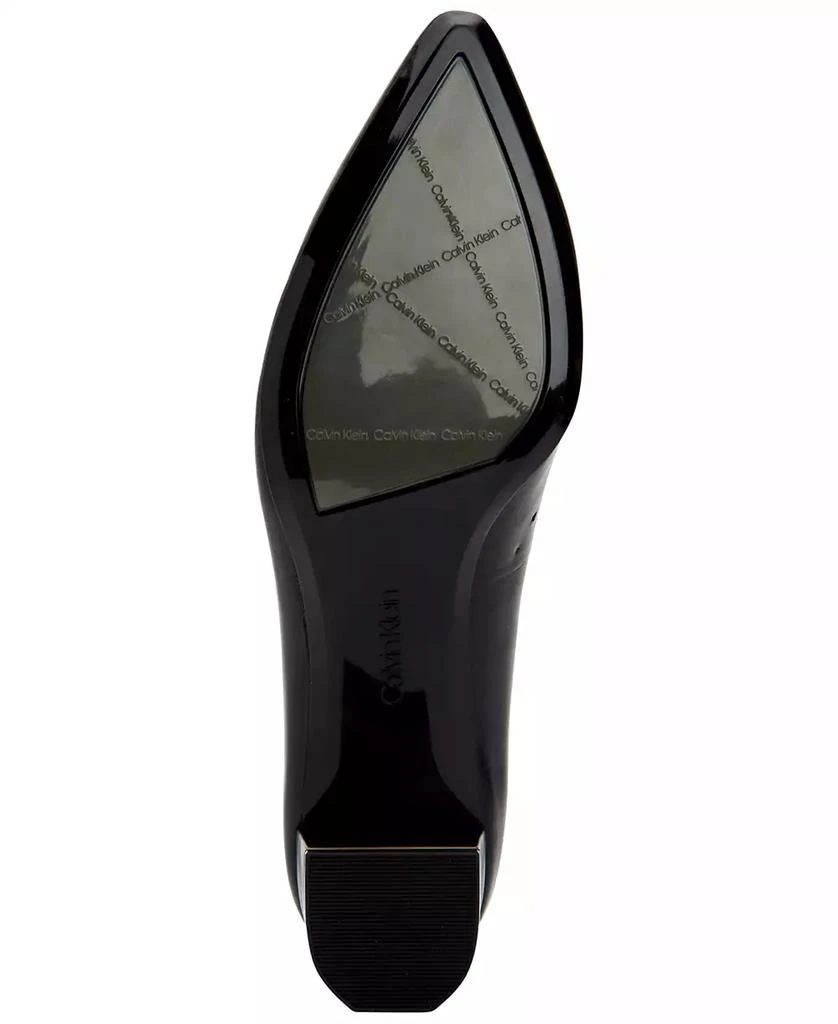 商品Calvin Klein|Women's Nita Pointy Toe Pumps,价格¥330,第5张图片详细描述