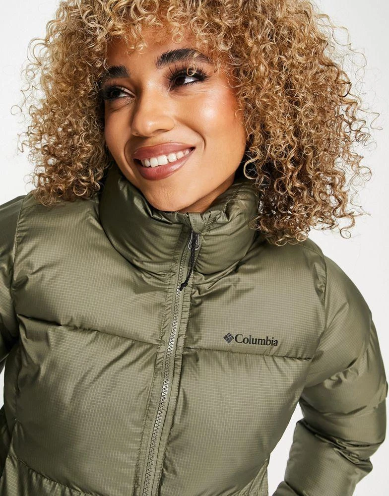 商品Columbia|Columbia Puffect cropped puffer jacket in khaki Exclusive at ASOS,价格¥646,第4张图片详细描述