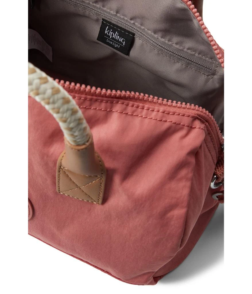 商品Kipling|Abia Crossbody Bag,价格¥540,第3张图片详细描述