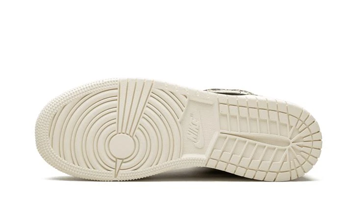 Air Jordan 1 Mid SE (GS) 商品