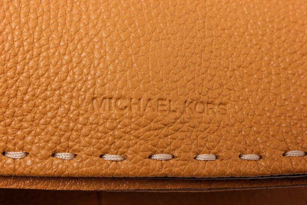 Michael Kors Orange Leather Hutton Clutch Bag商品第5张图片规格展示