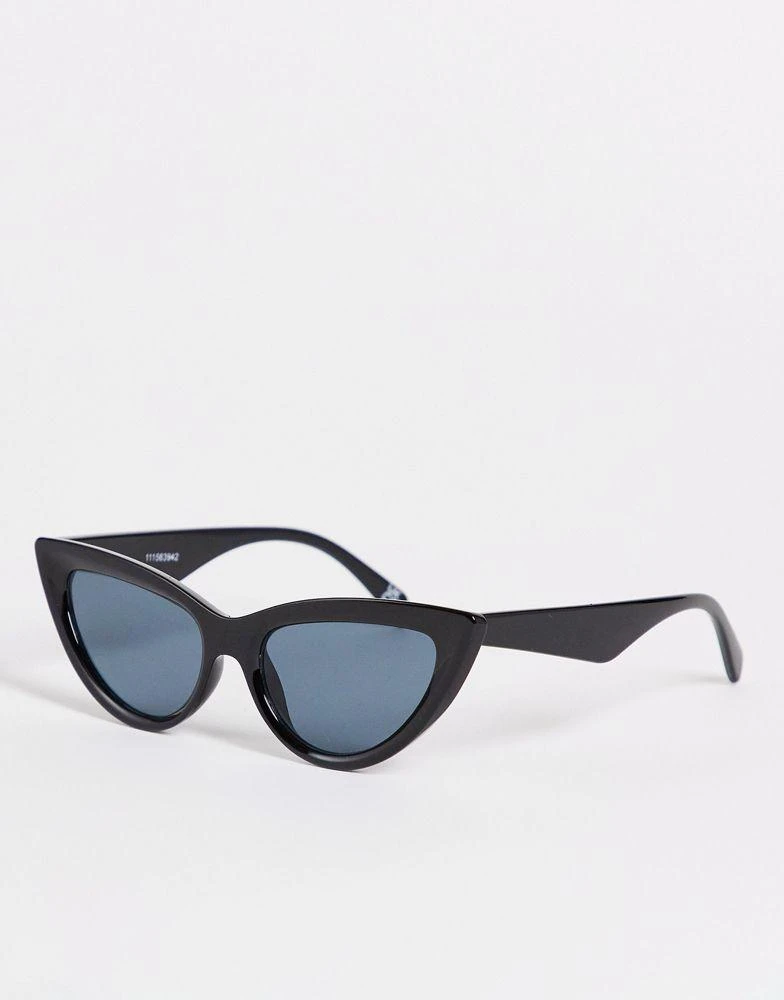 商品ASOS|ASOS DESIGN bevelled cat eye sunglasses in shiny black,价格¥29,第1张图片