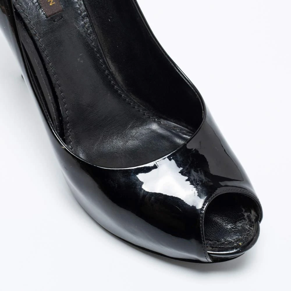 Louis Vuitton Black Patent Leather Oh Really! Peep Toe Pumps Size 38 商品