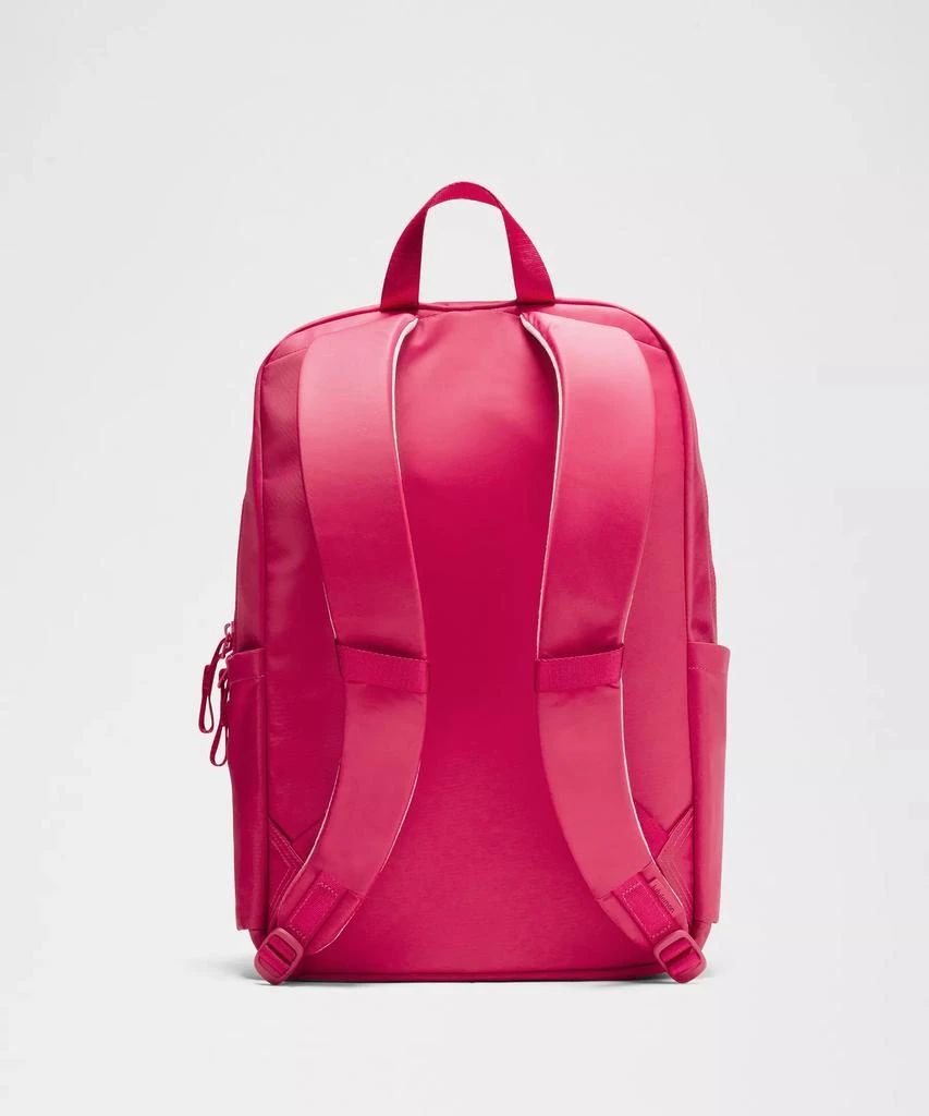 Everywhere Backpack 22L 商品
