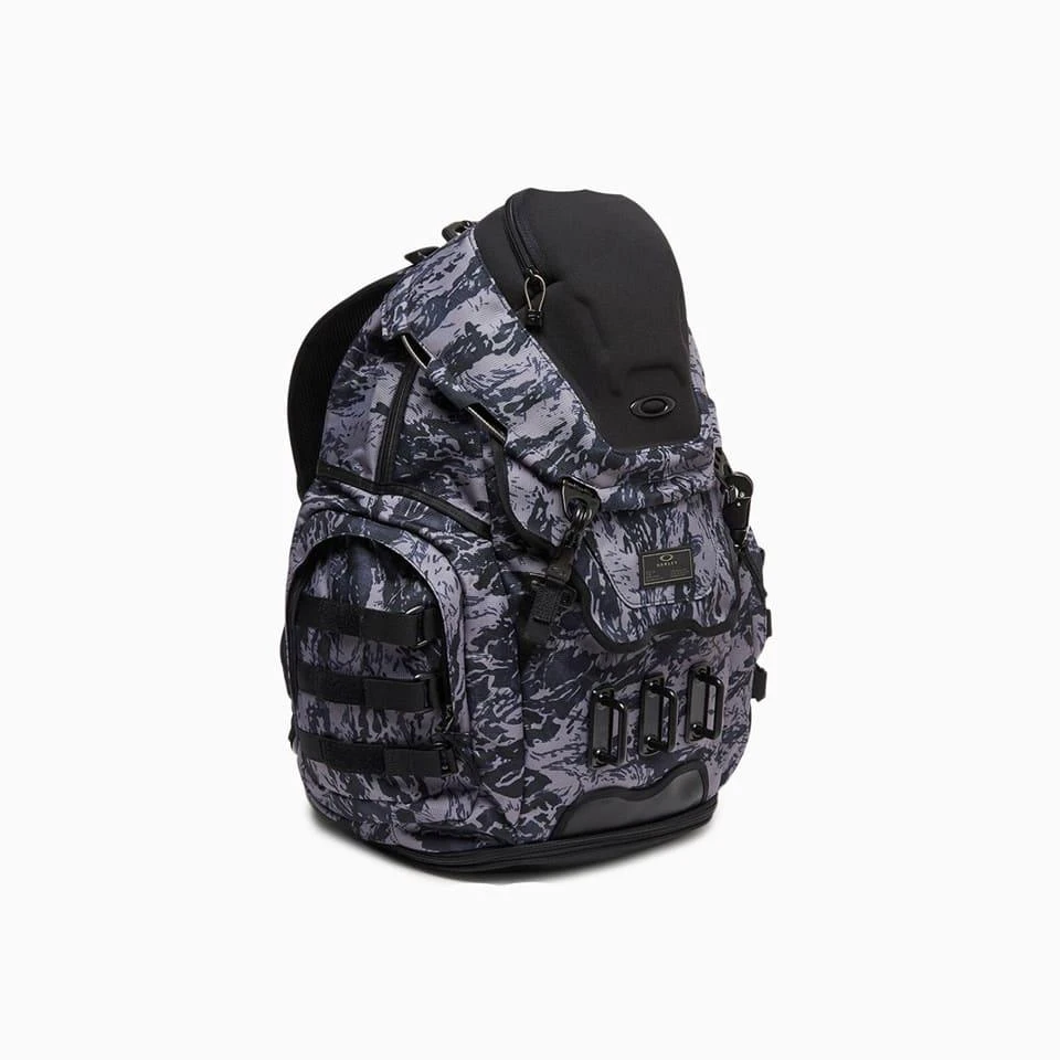 商品Oakley|Kitchen Sink Backpack,价格¥2017,第2张图片详细描述