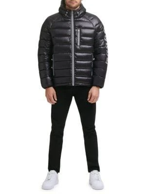 商品GUESS|Logo Puffer Hooded Jacket,价格¥586,第2张图片详细描述