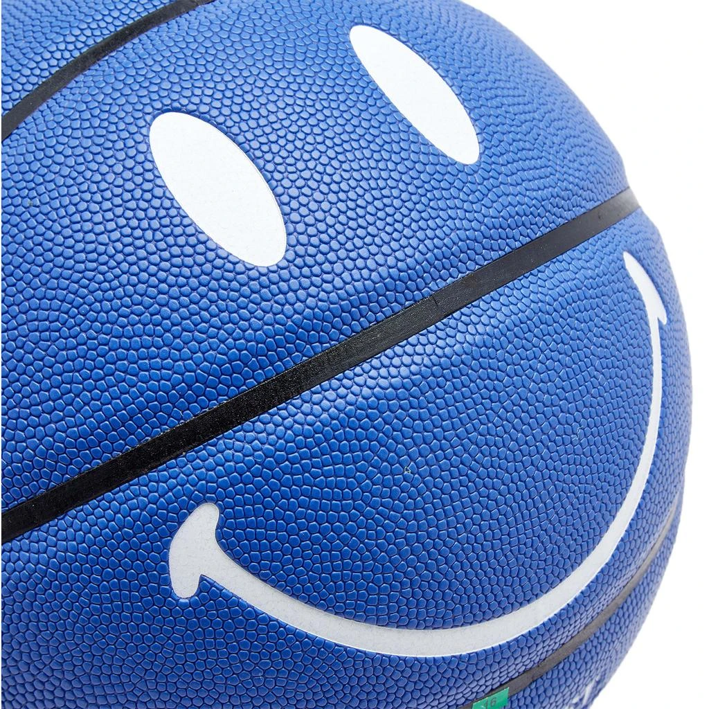 商品MARKET|MARKET Smiley Blue Basketball,价格¥551,第2张图片详细描述
