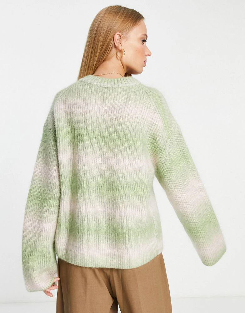 商品& Other Stories|& Other Stories wool blend jumper in white and green stripe,价格¥1170,第2张图片详细描述