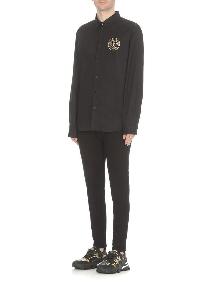 商品Versace|VERSACE JEANS COUTURE Shirts Black,价格¥1262,第3张图片详细描述