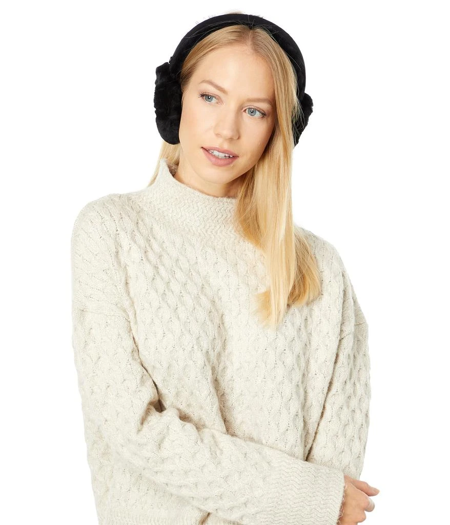 商品UGG|Wireless Bluetooth Water Resistant Sheepskin Earmuffs,价格¥732,第1张图片