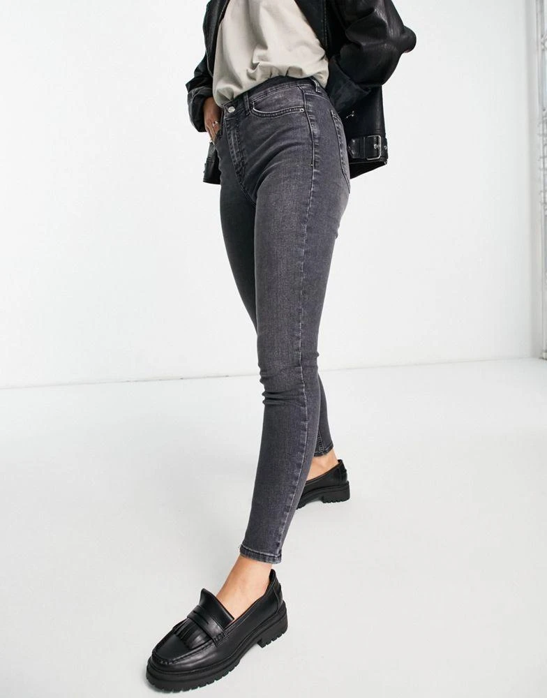 商品Topshop|Topshop Jamie jeans in washed black,价格¥194,第3张图片详细描述