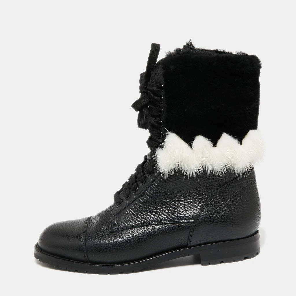 商品Manolo Blahnik|Manolo Blahnik Black/White Leather and Fur Ankle Boots Size 36.5,价格¥3647,第1张图片