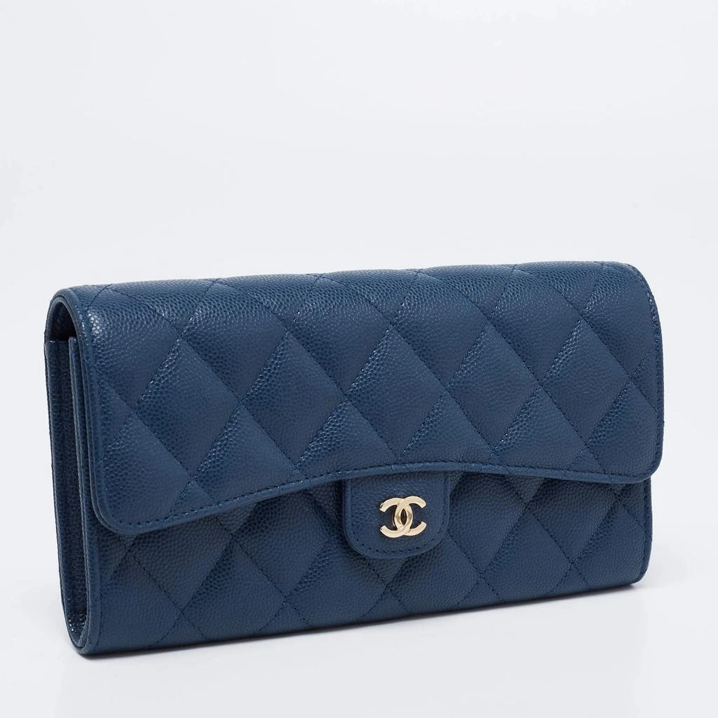 商品Chanel|Chanel Blue Leather Classic Flap Wallet,价格¥9630,第3张图片详细描述