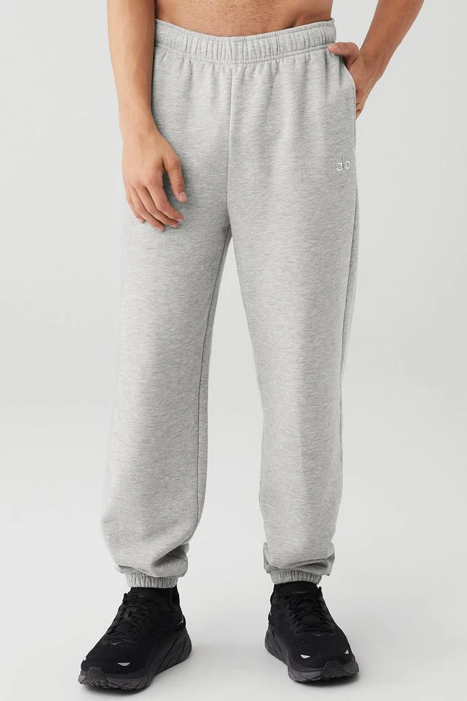 商品Alo|Accolade Sweatpant - Athletic Heather Grey,价格¥879,第1张图片