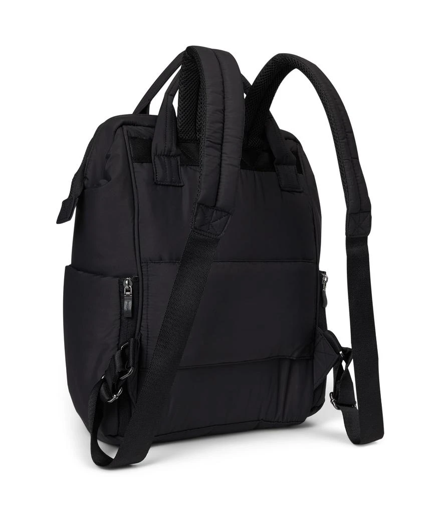 商品Baggallini|Chelsea Laptop Backpack,价格¥1230,第2张图片详细描述