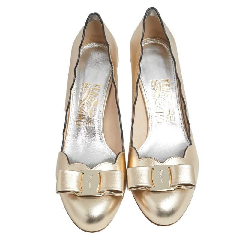 商品Salvatore Ferragamo|Salvatore Ferragamo Gold Leather Carla Vara Bow Pump Size 37,价格¥3432,第5张图片详细描述