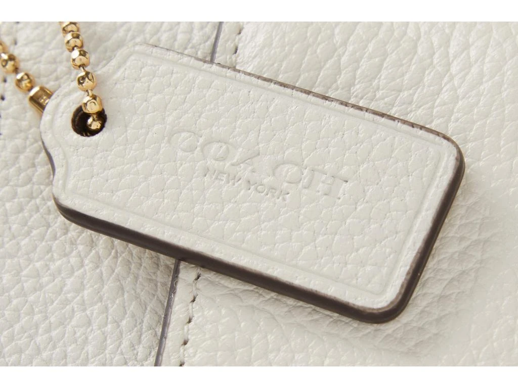 商品Coach|Polished Pebble Polly Crossbody,价格¥1433,第4张图片详细描述