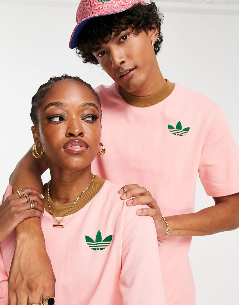 adidas Originals 'adicolor 70s' unisex large trefoil t-shirt in pink商品第3张图片规格展示