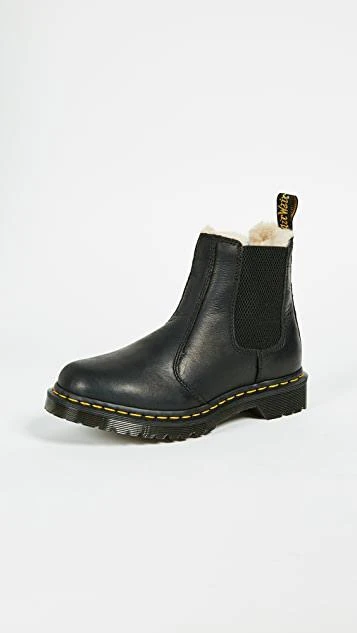 商品Dr. Martens 马汀博士|Leonore Sherpa 切尔西靴,价格¥1026,第1张图片