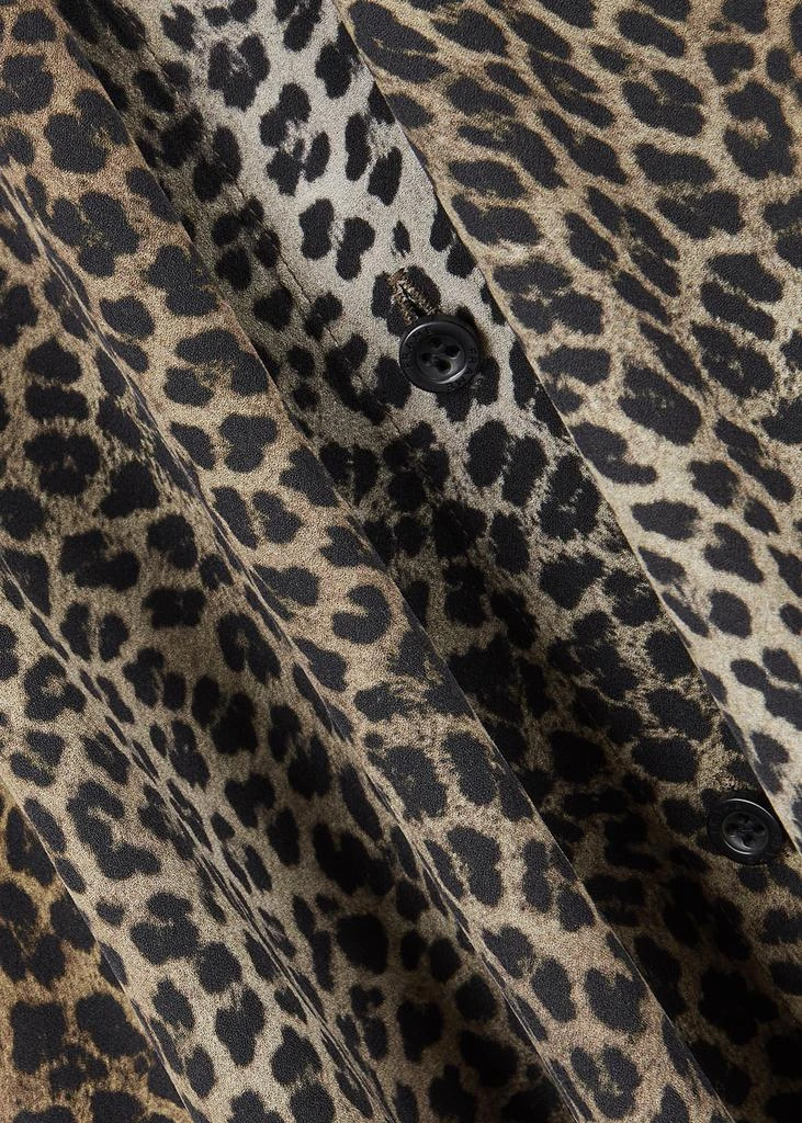 商品FRAME|The Standard leopard-print silk crepe de chine shirt,价格¥2183,第5张图片详细描述