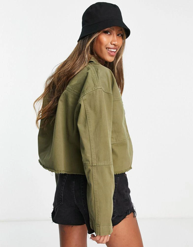 商品Topshop|Topshop utility shacket in khaki,价格¥135,第3张图片详细描述