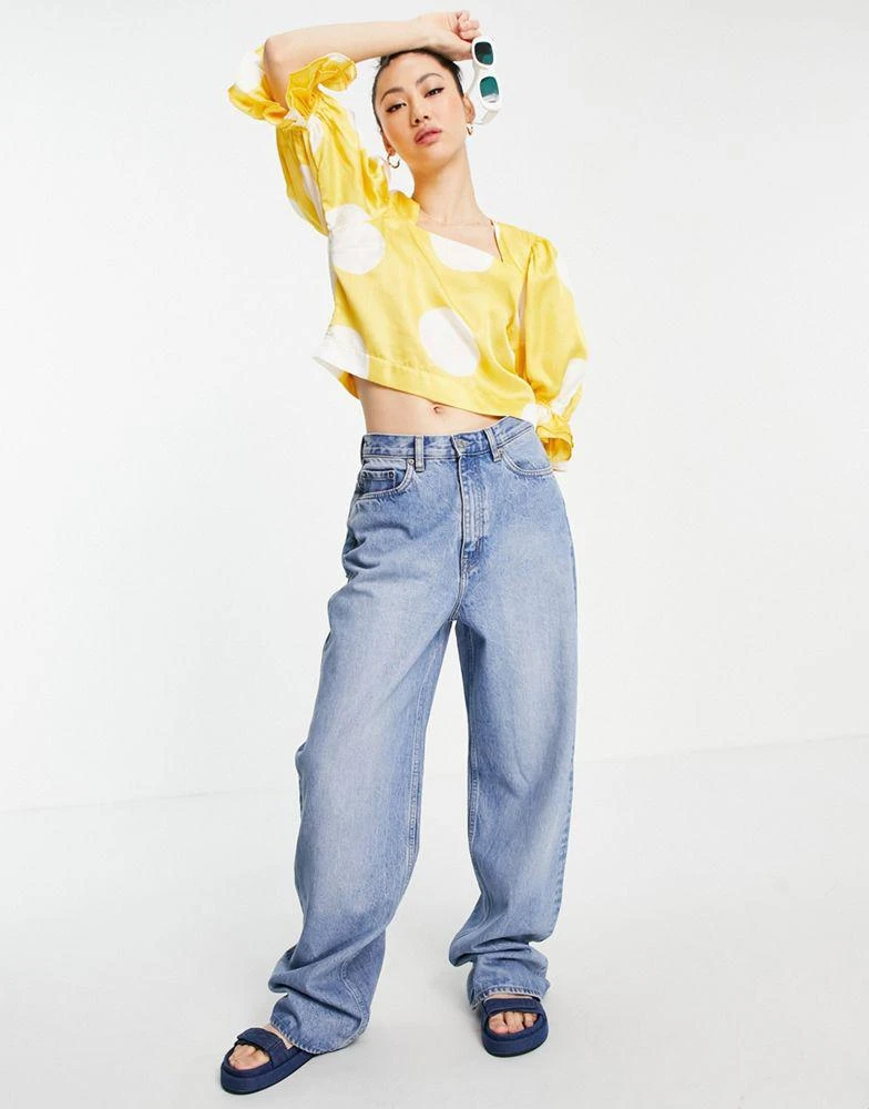 商品VERO MODA|Vero Moda puff sleeve blouse in yellow & white spot,价格¥109,第4张图片详细描述
