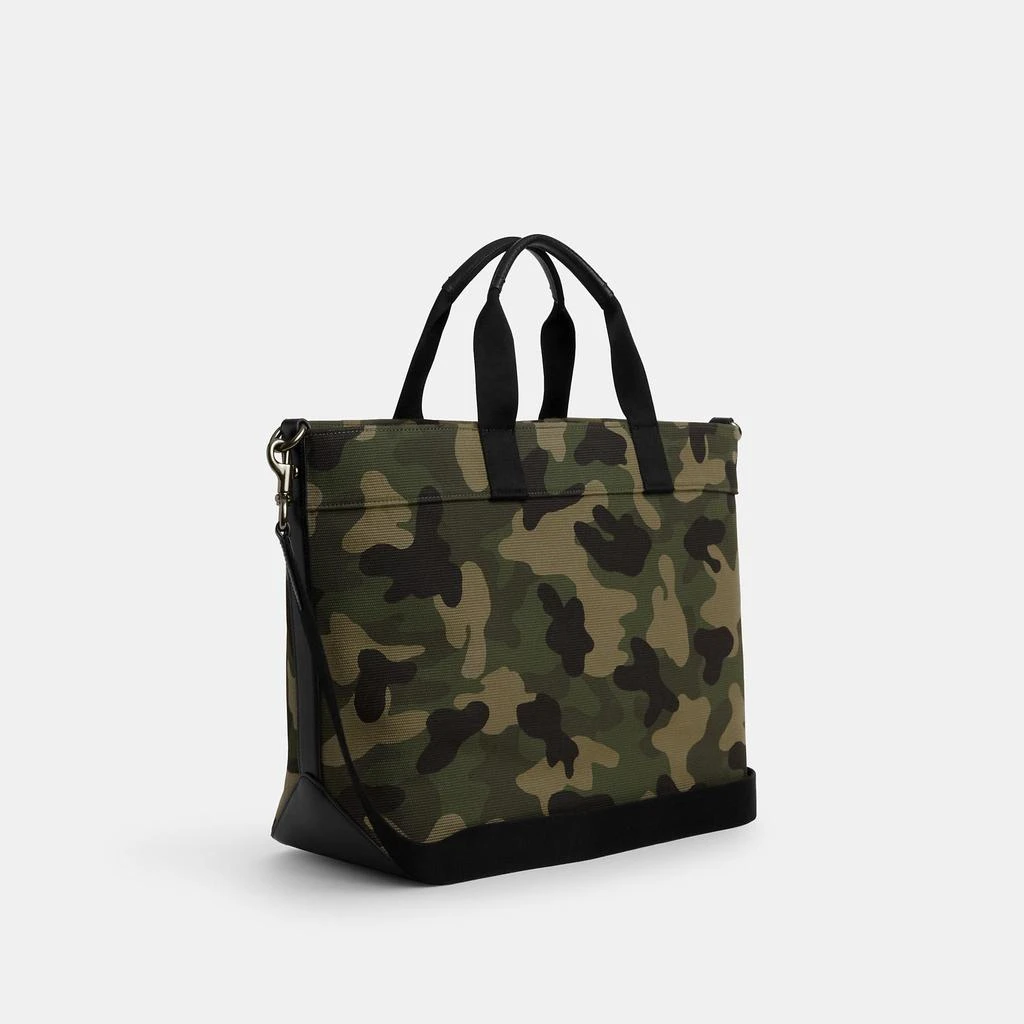 商品Coach|Coach Outlet Tote 38 With Camo Print,价格¥1965,第1张图片