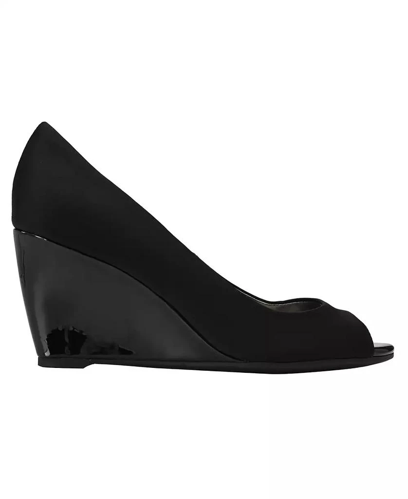 商品Bandolino|Women's Tufflove Peep Toe Wedge Pumps,价格¥351,第2张图片详细描述