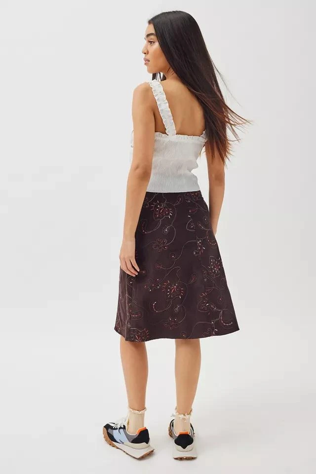 商品Urban Renewal|Urban Renewal Remnants Floral Embellished Midi Skirt,价格¥341,第3张图片详细描述