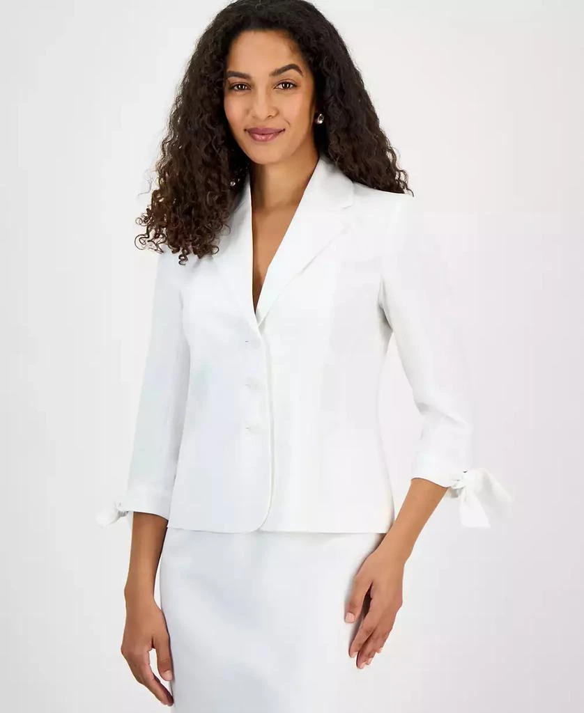 商品Le Suit|Women's Three-Button Tie-Cuff Jacket & Flounce-Hem Skirt Set, Regular & Petite,价格¥517,第3张图片详细描述
