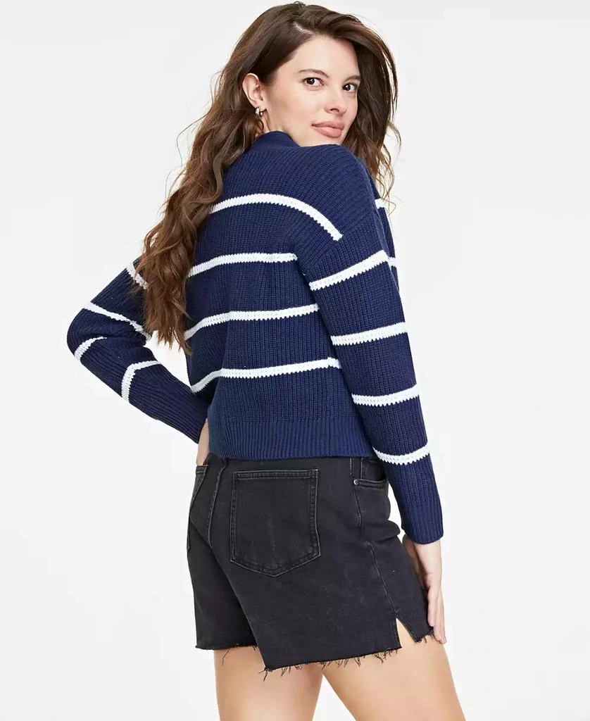 商品On 34th|Women's Striped Patch-Pocket V-Neck Cardigan, Created for Macy's,价格¥137,第2张图片详细描述