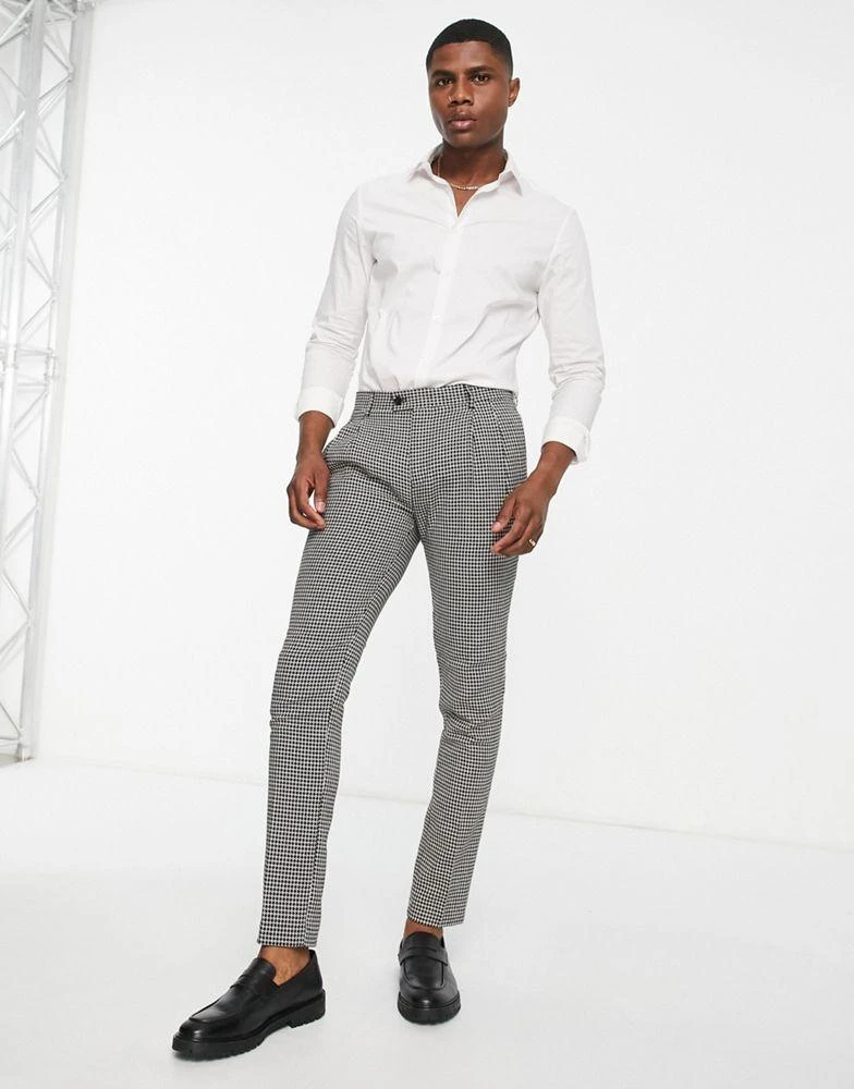商品Gianni Feraud|Gianni Feraud skinny fit suit trousers in herringbone black and white,价格¥188,第4张图片详细描述
