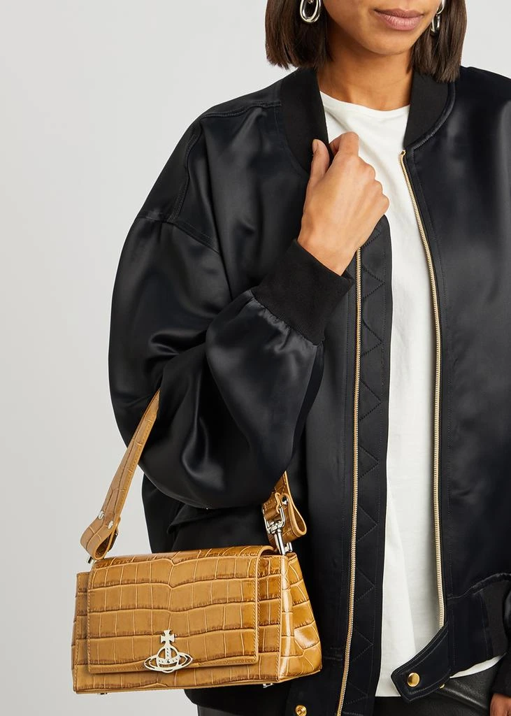 商品Vivienne Westwood|Hazel medium leather top handle bag,价格¥3763,第5张图片详细描述