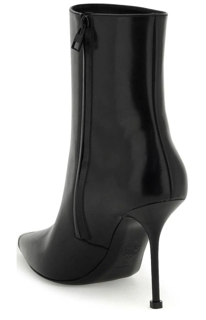 商品Alexander McQueen|Alexander McQueen Pointed Toe Ankle Boots,价格¥5736,第2张图片详细描述