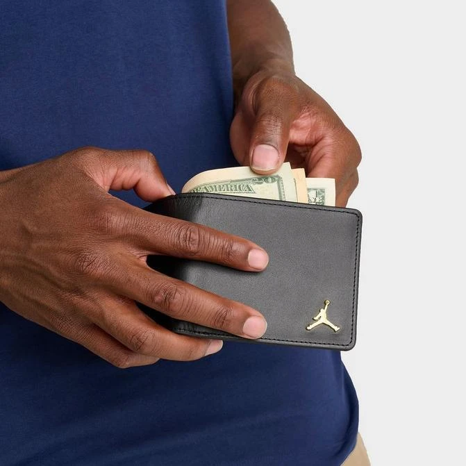 商品Jordan|Men's Jordan Jumpman Ingot Bifold Wallet,价格¥484,第1张图片
