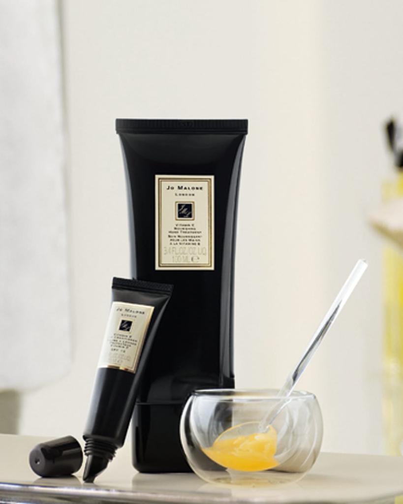 商品Jo Malone London|3.4 oz. Vitamin E Nourishing Hand Treatment,价格¥485,第4张图片详细描述