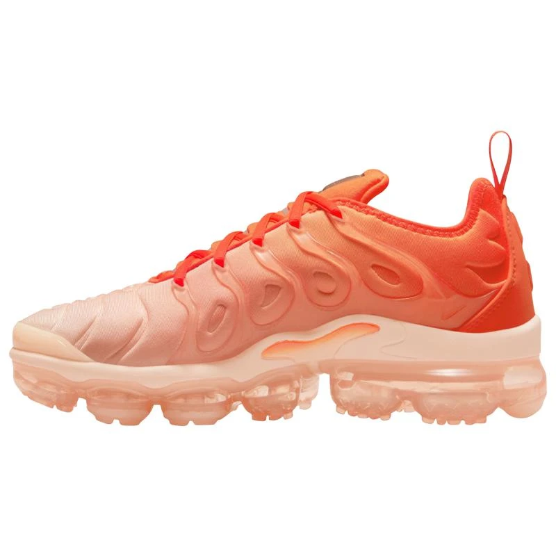 商品NIKE|Nike Air Vapormax Plus - Women's,价格¥1020,第2张图片详细描述