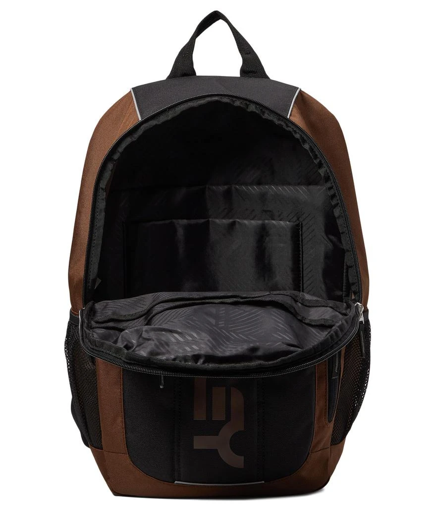 商品Oakley|20 L Enduro 3.0 Backpack,价格¥413,第3张图片详细描述