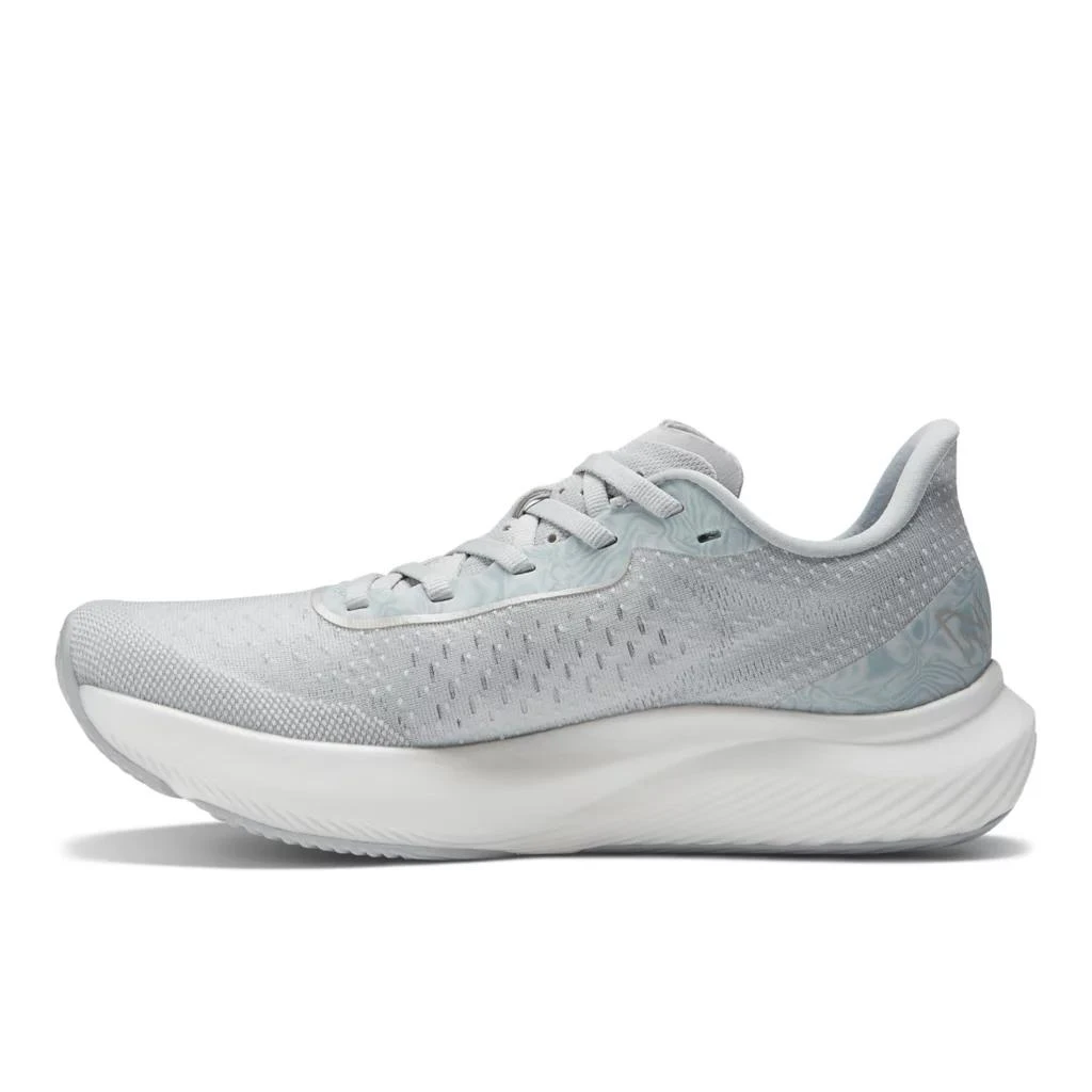 商品New Balance|FuelCell Rebel v3,价格¥1052,第3张图片详细描述