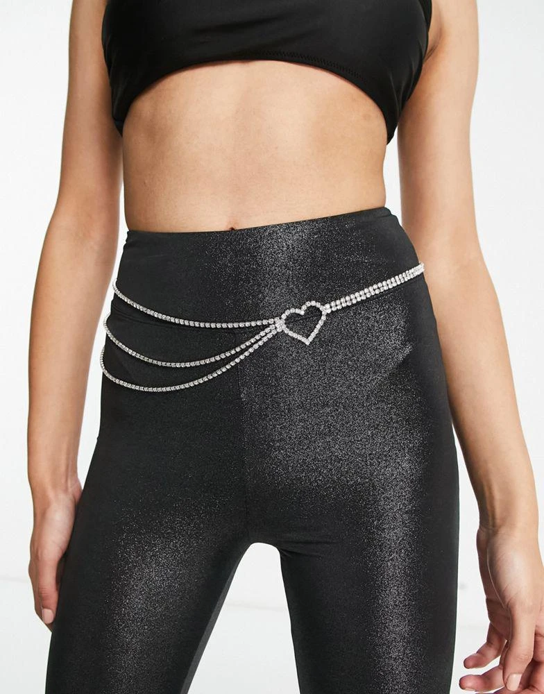 商品ASOS|ASOS DESIGN belly chain with crystal heart drape detail in silver tone,价格¥56,第1张图片