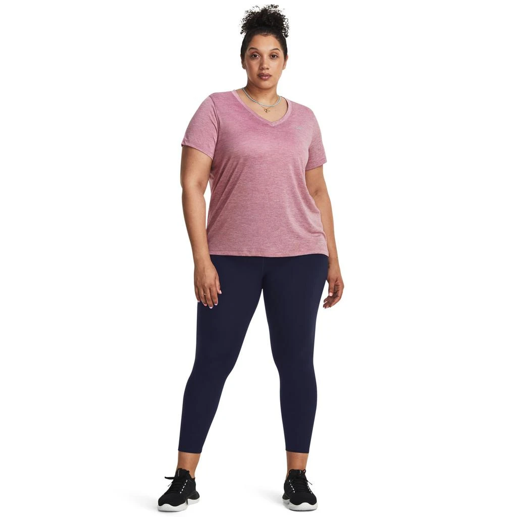 商品Under Armour|Plus Size Tech Solid Short Sleeve V-Neck,价格¥186,第3张图片详细描述