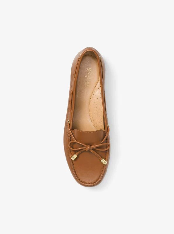 商品Michael Kors|Sutton Leather Moccasin,价格¥737,第3张图片详细描述