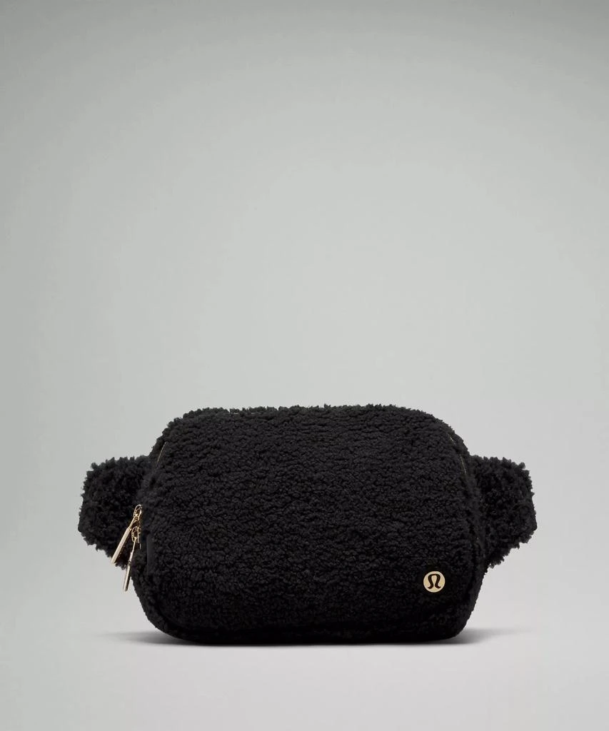 商品Lululemon|Everywhere Belt Bag Large 2L *Fleece,价格¥316,第5张图片详细描述